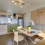 Valamar Krk Parque de vacaciones 5*