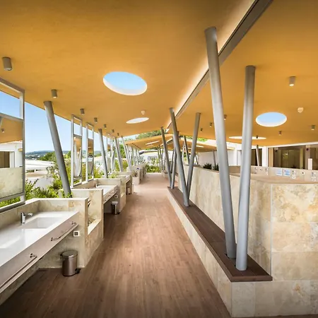 Parque de vacaciones Valamar Krk