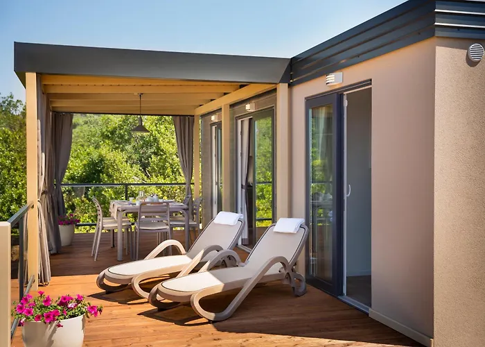 Tatil parkı Valamar Krk Krk Town