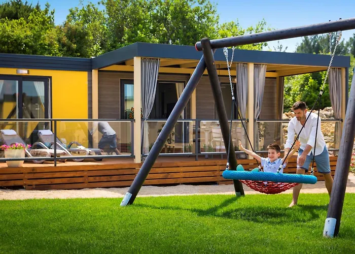 Tatil parkı Valamar Krk Krk Town