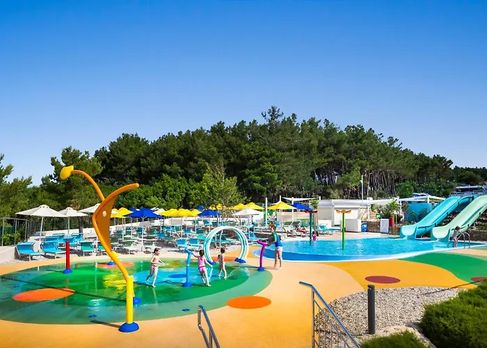 Parc de vacanță Valamar Krk 5*